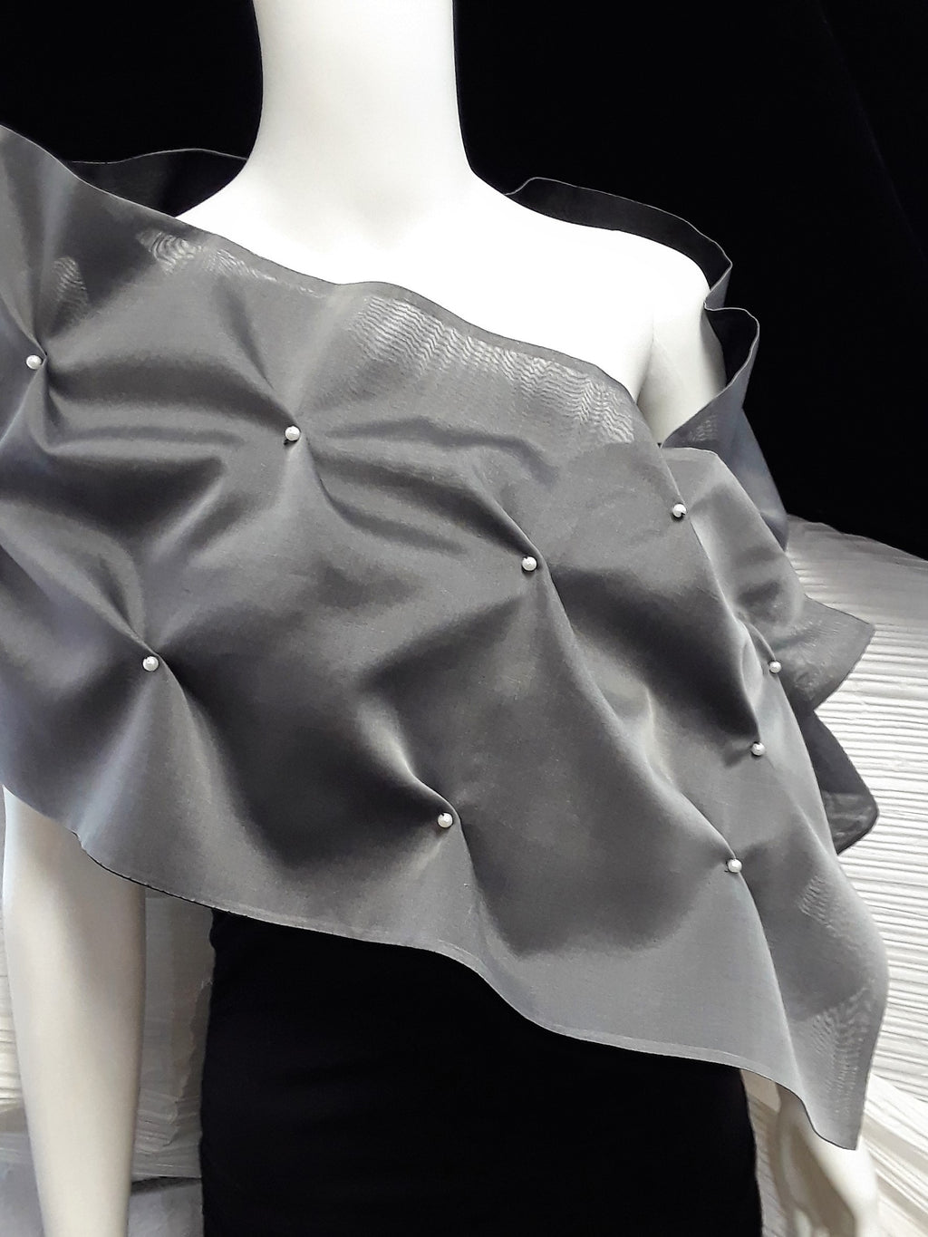 Pinched wrap with pearls