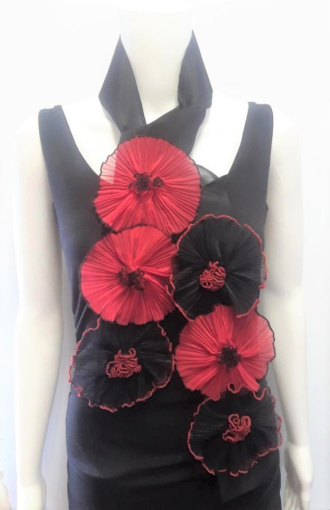 Scarf with Pleated Flowers