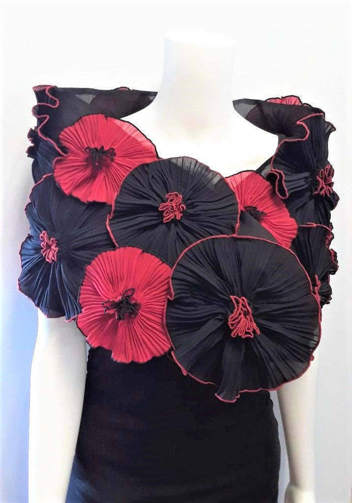 Pleated Flower Wrap