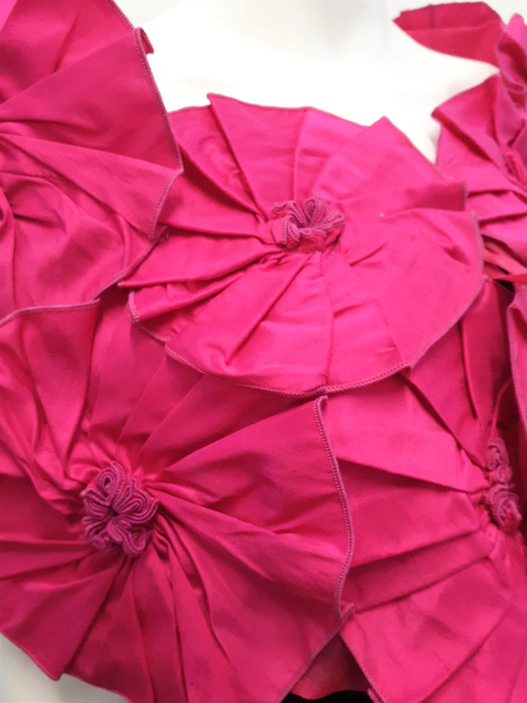Fuchsia Wrap with Flowers