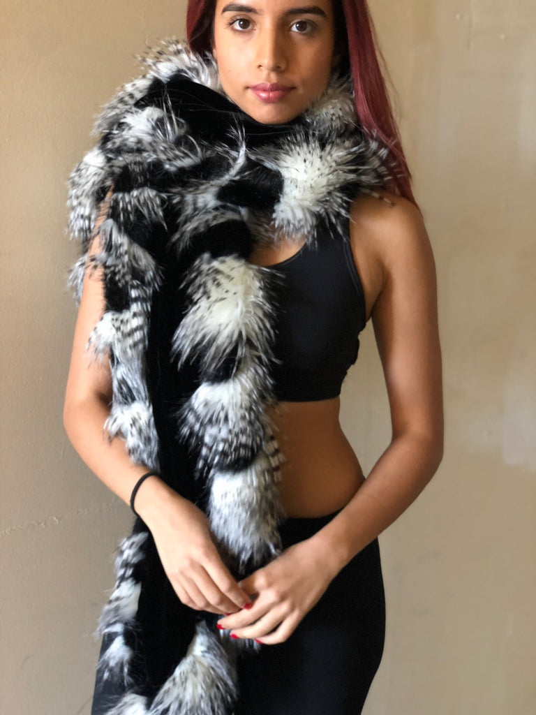 Velvet Wrap with Faux Fur