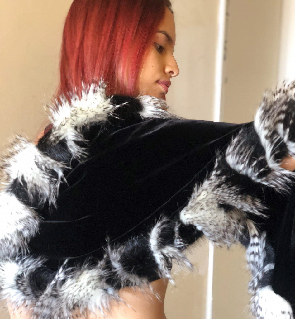 Velvet Wrap with Faux Fur